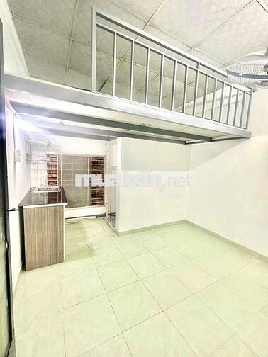 🔥PHÒNG GÁC GIÁ RẺ RỘNG RÃI NGAY BẢY HIỀN GẦN HUFLIT HỌC VIỆN HÀNG KHÔN