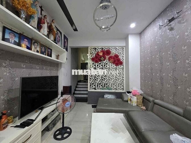 Nhà 4 Tầng - Mt Đường Ngay Chợ- Khu Dân Trí - KD VP Vip