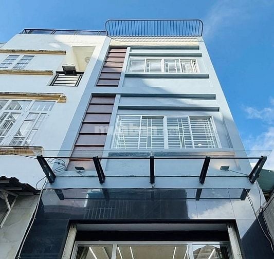 Em vừa nhận 1 căn cần bán gấp đường Nguyễn Chí Thanh - Q5 - 5 tỷ 250