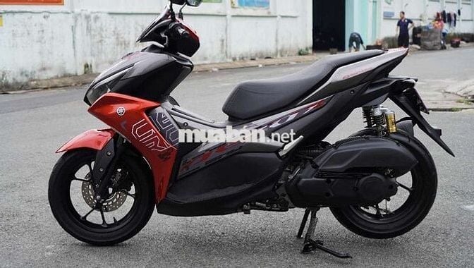 Yamaha NVX Xám Lambo - Biển SG