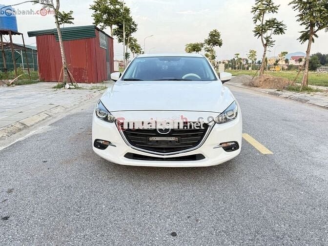 Mazda 3 1.5 AT 2018