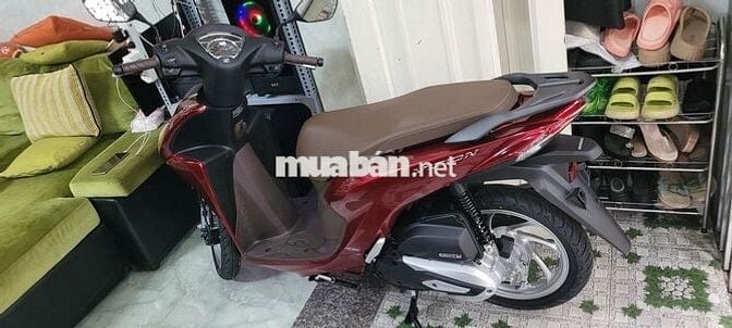 Xe Vision 2025 Bản Cao cấp Đỏ đen Mới 100%