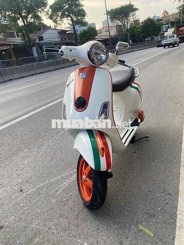 Xe vespa lx zin cả xe đẹp như hình