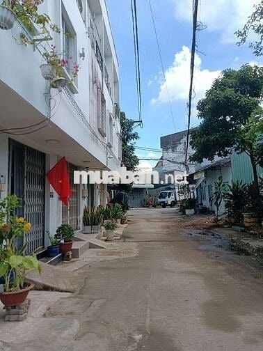 NHÀ DSH CÔNG CHỨNG NHÀ NƯỚC HẺM XE TĂNG SÁT MT LÊ VĂN LƯƠNG