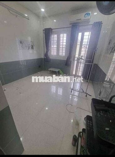 Cho thuê nhà 2pn 3wc Phan Đình Phùng p15 Phú Nhuận