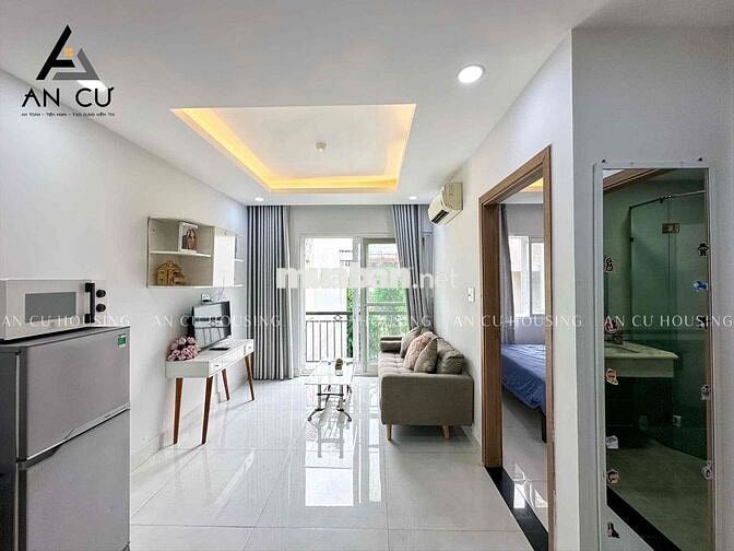 Căn hộ 1PN Ban công full nội thất thiết kế hiện đại như Chung  Cư