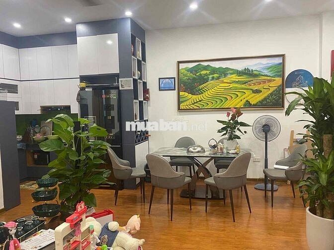 Còn sót căn *** của thị trường giá 2.7xx thu vè Tại Thanh Hà