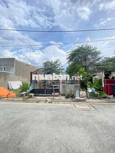 bán gấp lô đất ngay đường Lý Tế Xuyên, Linh Đông. DT 100m2, giá đầu tư