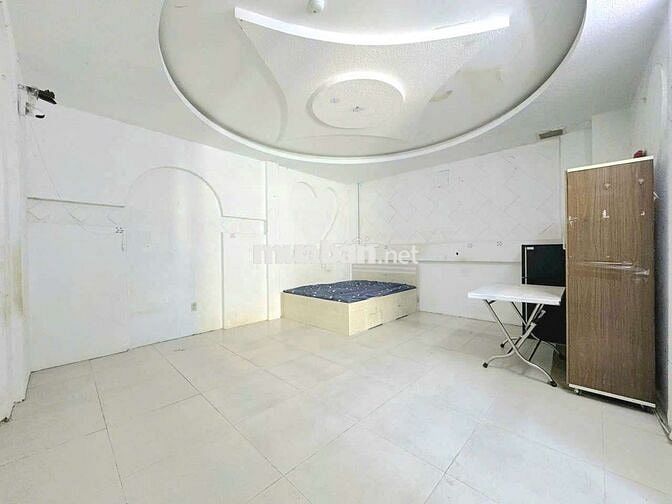 STUDIO TÁCH BẾP, FULL NỘI THẤT GẦN ĐẠI HỌC CÔNG THƯƠNG, PHAN VĂN HỚN