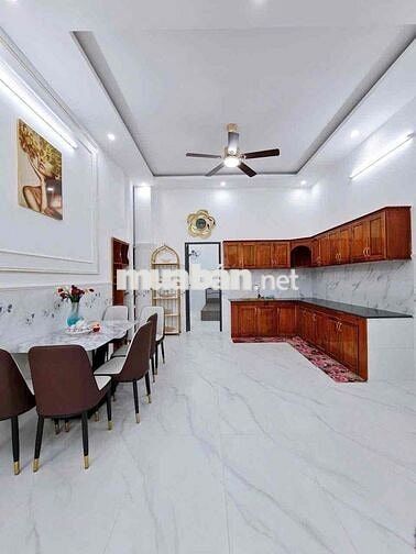 Nhà Trệt Lầu 5pngủ, L3m, hoàn công, 160m2, tân an , Ninh Kiều