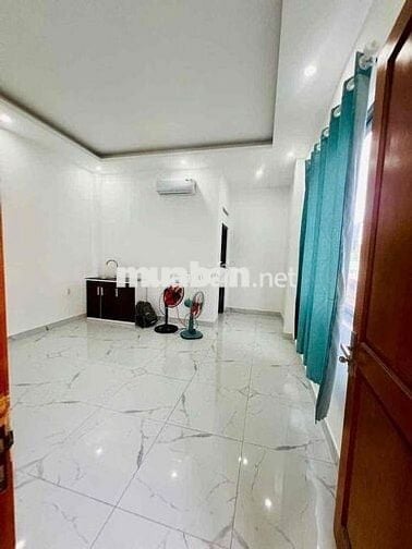 Tìm bạn nam sinh viên share phòng 253 Hà Huy Giáp 30m2, dọn vào 14/9