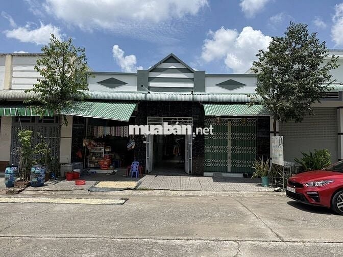 BÁN DÃY TRỌ ĐANG CHO THUÊ HƠN 8,5TR/TH , Ở MT  NH5 THỚI HÒA - BẾN CÁT
