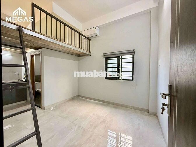 Trống sẵn phòng duplex cửa sổ thoáng mát ngay Cvpm Quang Trung