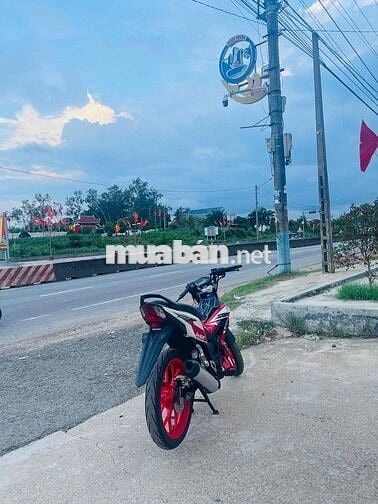 xe sonic 2023 bs đấu giá bao rin từng con ốc