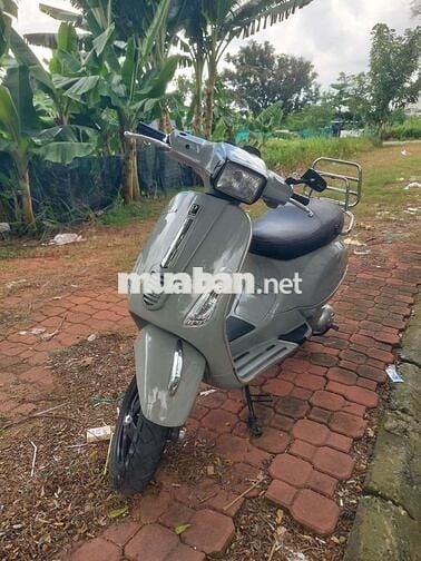Vepa 2011 xe dẹp vo moi ve chạy lien