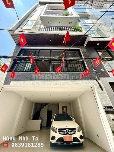 Siêu phẩm Ngọc Thuỵ, 8 tầng thang máy, Gara 2 oto dt 60m2 mt 5.65m