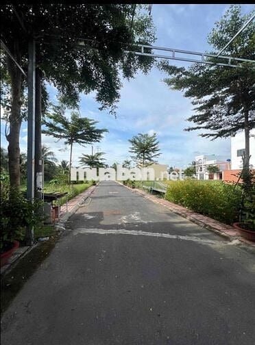 Bán đất full thổ 100m Quốc Lộ 1A ngay trung tâm thị trấn Tân Hiệp,
