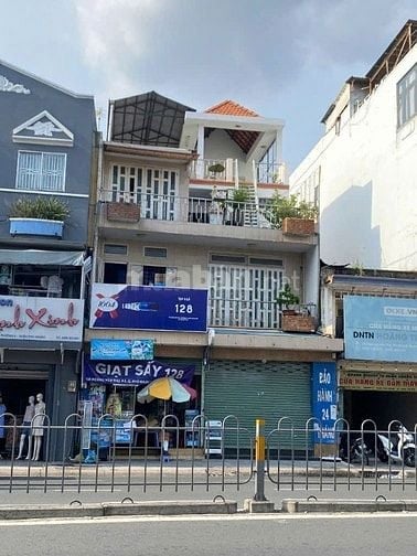 80T giảm còn 57 T. MT Hoàng Văn Thụ, NGANG LỚN 8m. 4 tầng
