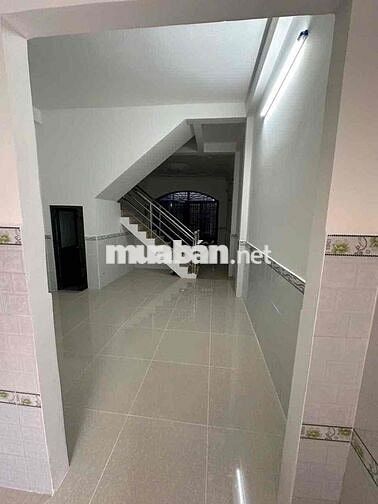 Cho THUÊ NHÀ HẺM 80 Gò Dầu đối diện công viên: 5 x 11 M đúc 1 lầu