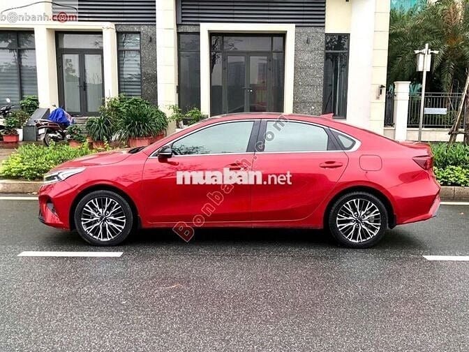 Kia k3 sản xuất 2022 xe tên tư nhân