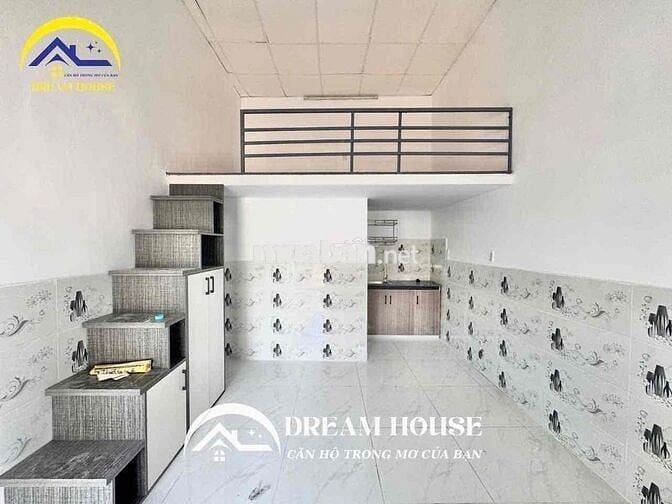 Gần ĐH Văn Hiến - Mới xây 100% - Gác cao