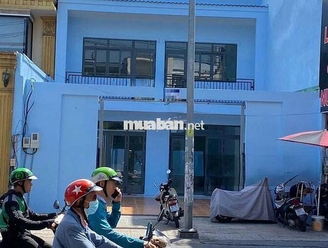 🔥 CHO THUÊ NHÀ MT CÁCH MẠNG THÁNG 8 - 10X26M - TRỆT LẦU TRỐNG SUỐT