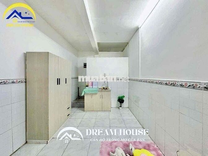 STUDIO MỚI SẴN NỘI THẤT ĐẦY ĐỦ TIỆN NGHI THUẬN TIỆN QUA QUẬN 10, VHU