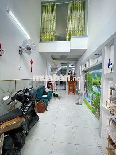 Nhà Đẹp Bình Tân - Gần Aeon - 2 Tầng - Nở Hậu Tài Lộc - Nhà Mới Đẹp.