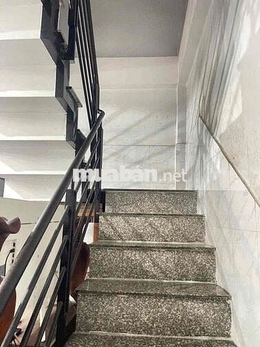 Cho Thuê nhà hẻm  Tân sơn Nhì : 4,5 x 16m Đúc 1 trệt , 1 lửng, 1 lầu: