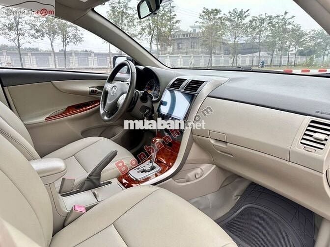 Toyota Altis 2.0V