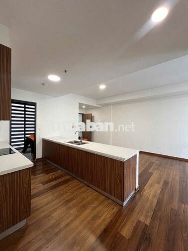 Bán gấp 3pn, View Nội khu đẹp. Giá tốt. TL Chính chủ