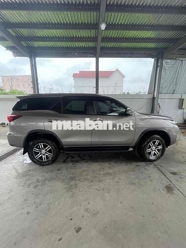 Toyota Fortuner 2020 2.4AT 4x2  - 155000 km