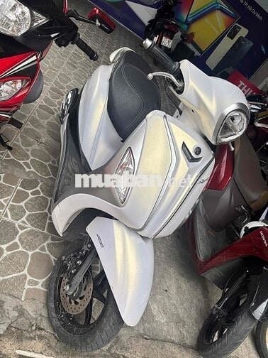 YAMAHA GRANDE 2019 ABS SMARKEY
