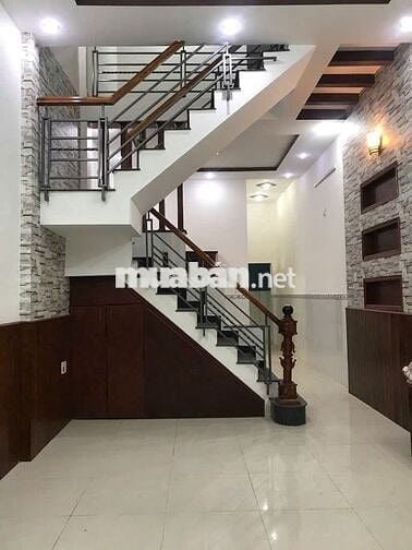 CHÍNH CHỦ BÁN GẤP CĂN HẺM XE HƠI-70M2- CHẾ LAN VIÊN CHỈ NHỈNH 6TỶ