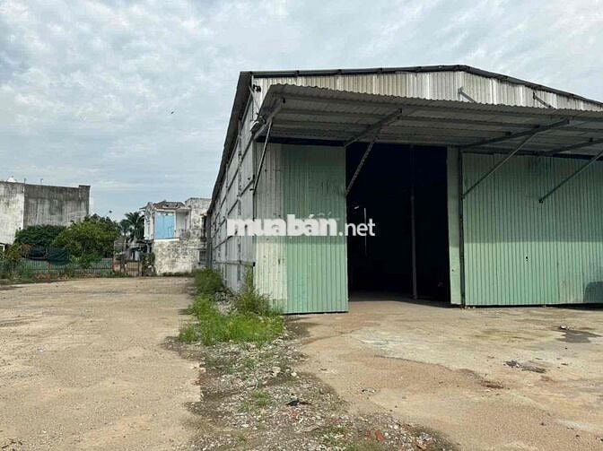 cho thuê kho đường Nguyễn Bình 2.000m2 giá 65k/m2