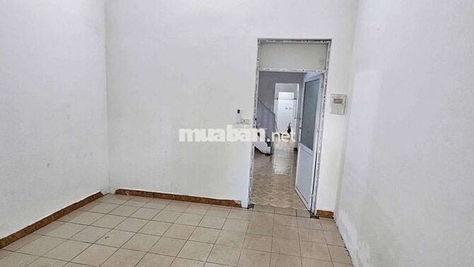 Cho Thuê Nhà 2 Tầng 60m Phố Thạch Long Biên Giá 5,5 Triệu Điện Nước gd
