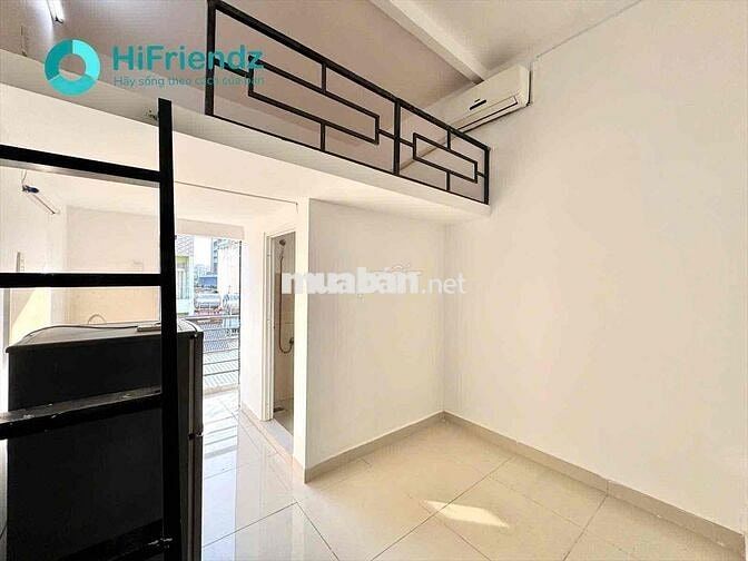 Phòng trọ gác rộng 25m2 ở được nhóm 4 bạn sinh viên kế cầu nguyễn vcu