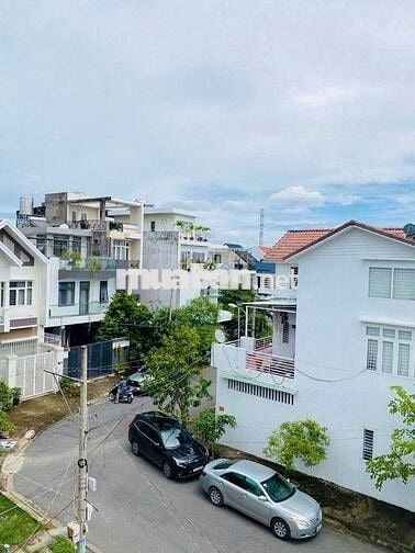 Bán Nhà Phố Vị Trí Đẹp Giá Rẻ – Lê Văn Lương, Phước Kiển – Đường 12m