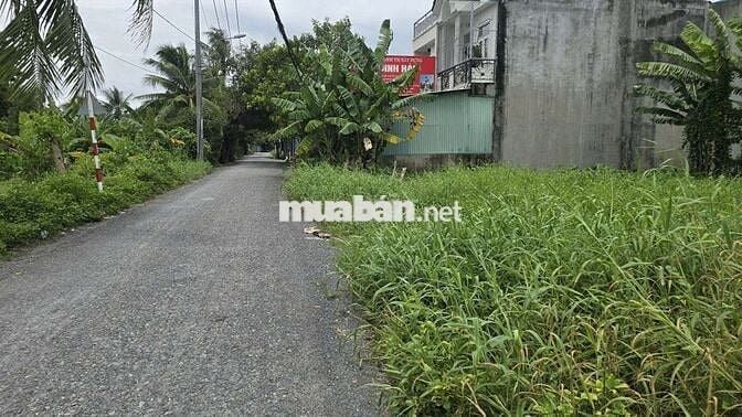 Đất mặt tiền đường 177 giá 2.8 tỷ 1 lô