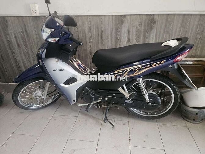 Xe nhà ít sử dụng cần bán
