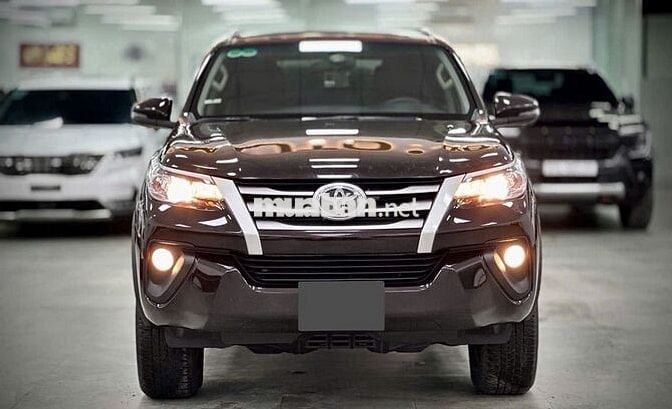 Toyota Fortuner 2019 Xe Gia Đình - 20000 km