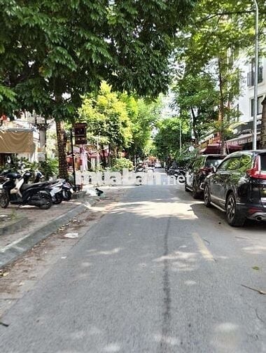 Tôi cần bán nhà mặt ngõ ô tô chánh đỗ kinh doanh vỉa hè Hồng Mai .