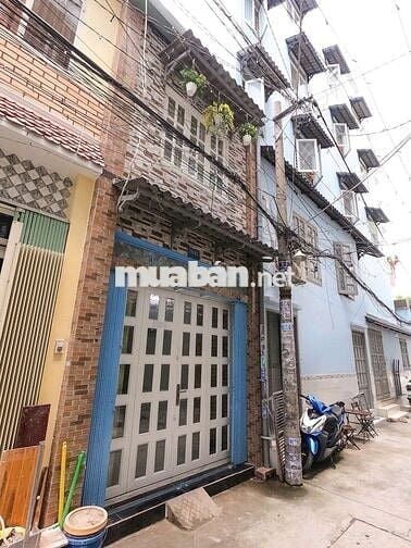 NHÀ KHU YÊN TĨNH.HẺM XE HƠI.HẺM CỤT .GẦN TRƯỜNG HỌC TÂY SƠN.