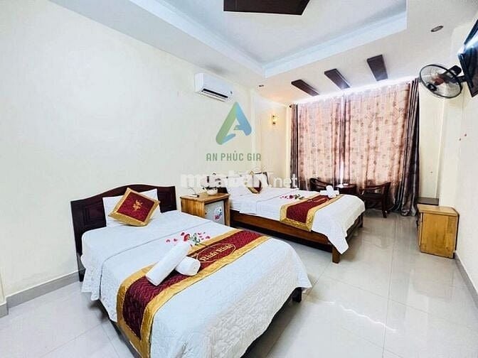 CHO THUÊ KHÁCH SẠN 3 TẦNG 10PN ĐƯỜNG PHẠM VĂN BẠCH