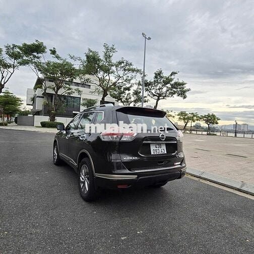 Nissan X trail 2018 2.5 SV 4WD - 790000 km
