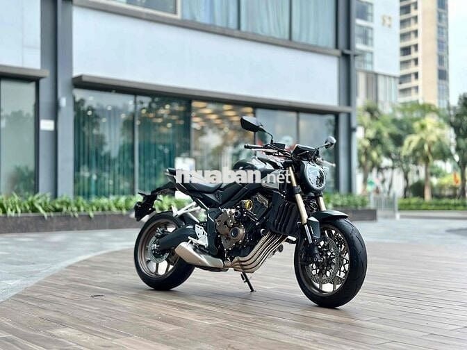 Honda CB 650R E Clutch