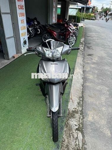 Honda Future xăng cơ 2012 máy êm ấm áo liền lạc