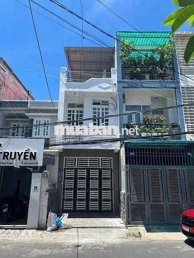 Bán Nhà Nhà Phố 3 tầng - 2 mặt tiền trước sau đường MÊ LINH  Biển 500m