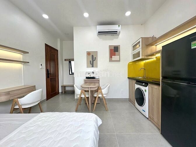 CỬA SỔ TRỜI _ MÁY GIẶT RIÊNG_ ĐẦY ĐỦ NỘI THẤT