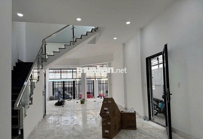 📢 CHO THUÊ NHÀ ĐƯỜNG LÊ THÚC HOẠCH - 12X25M - TRỆT 3 LẦU 6PN